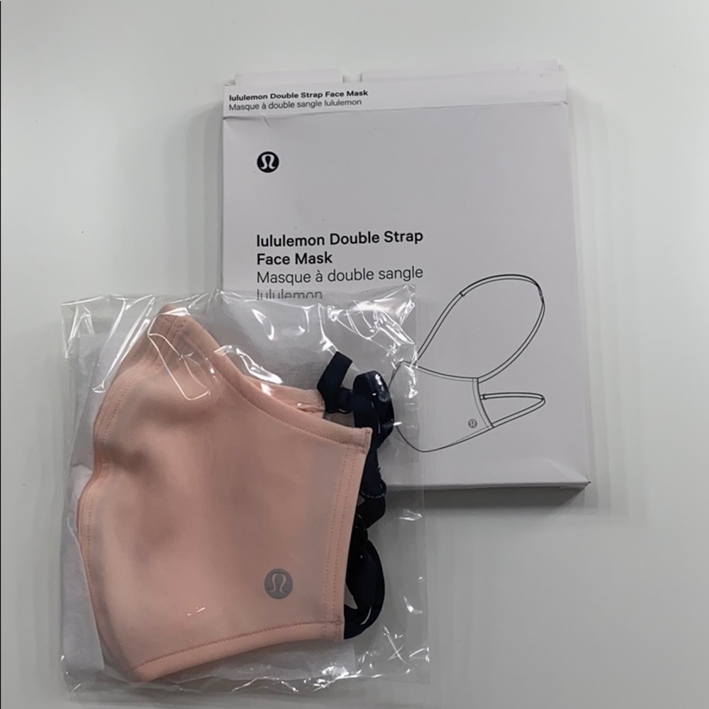 Lululemon Mask